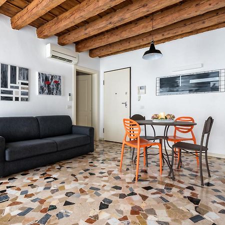 Lovely Apartment In Vicenza Luaran gambar